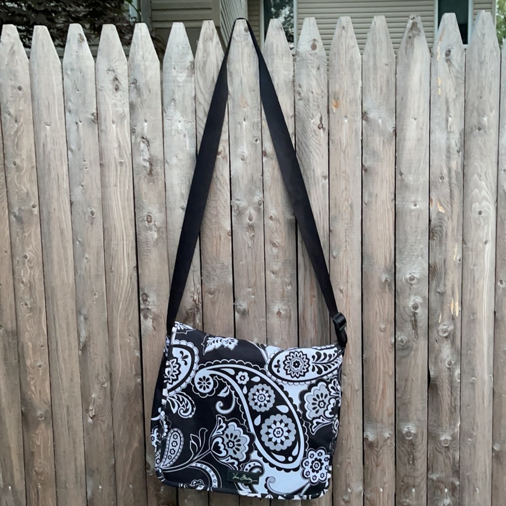 Vera Bradley Midnight Paisley messenger/laptop/book bag